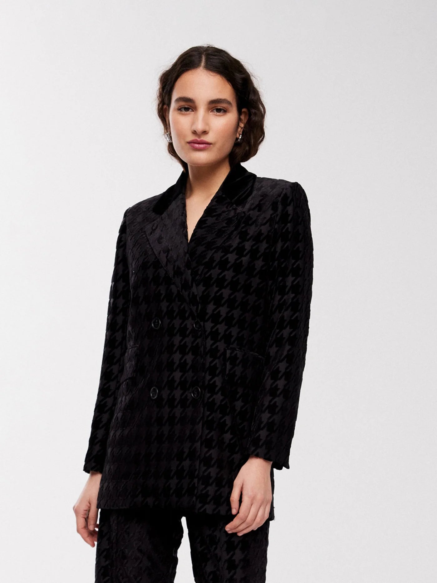TRAJE NEWMAN BLACK