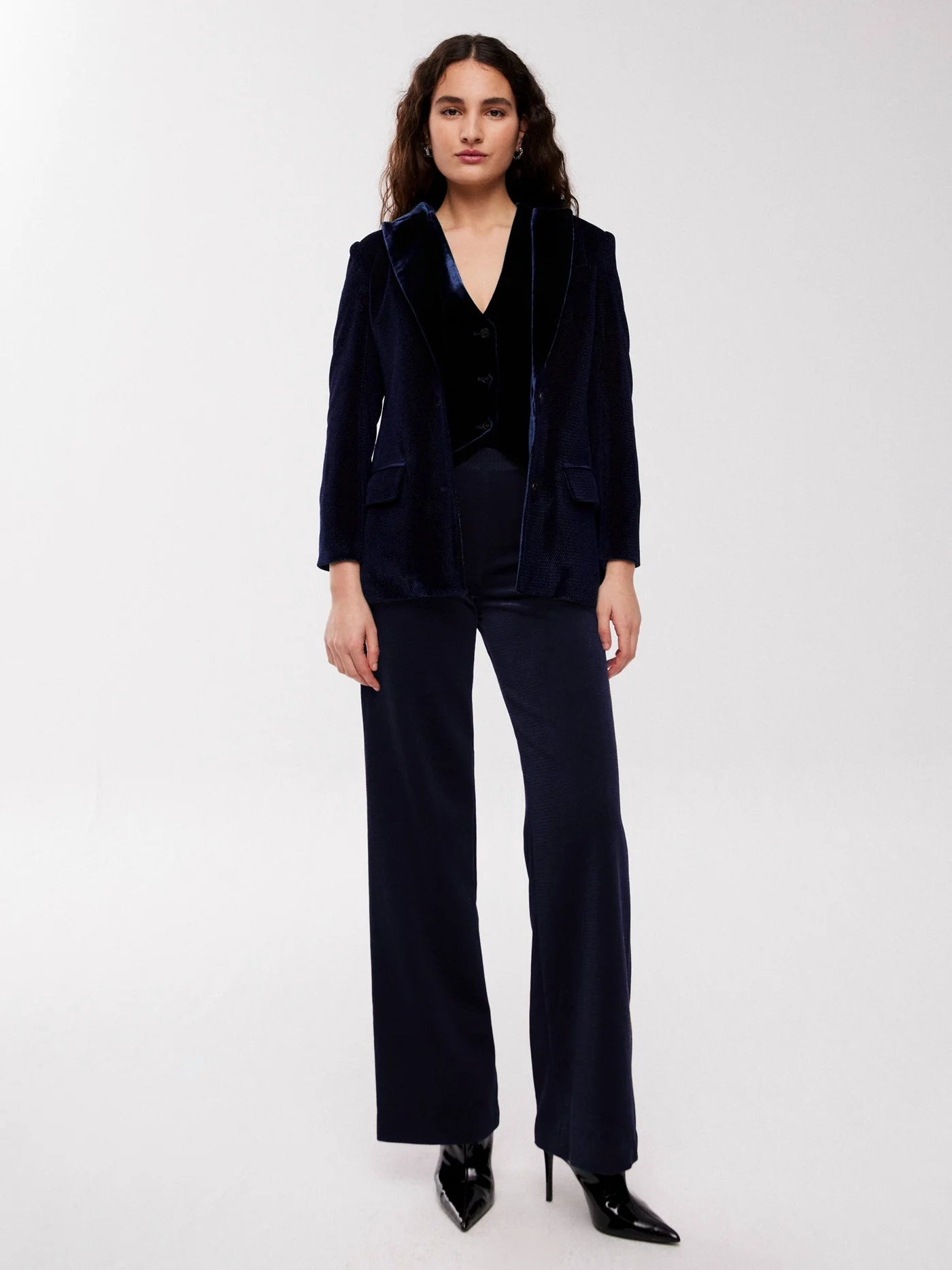 TRAJE MICHAEL BLUE