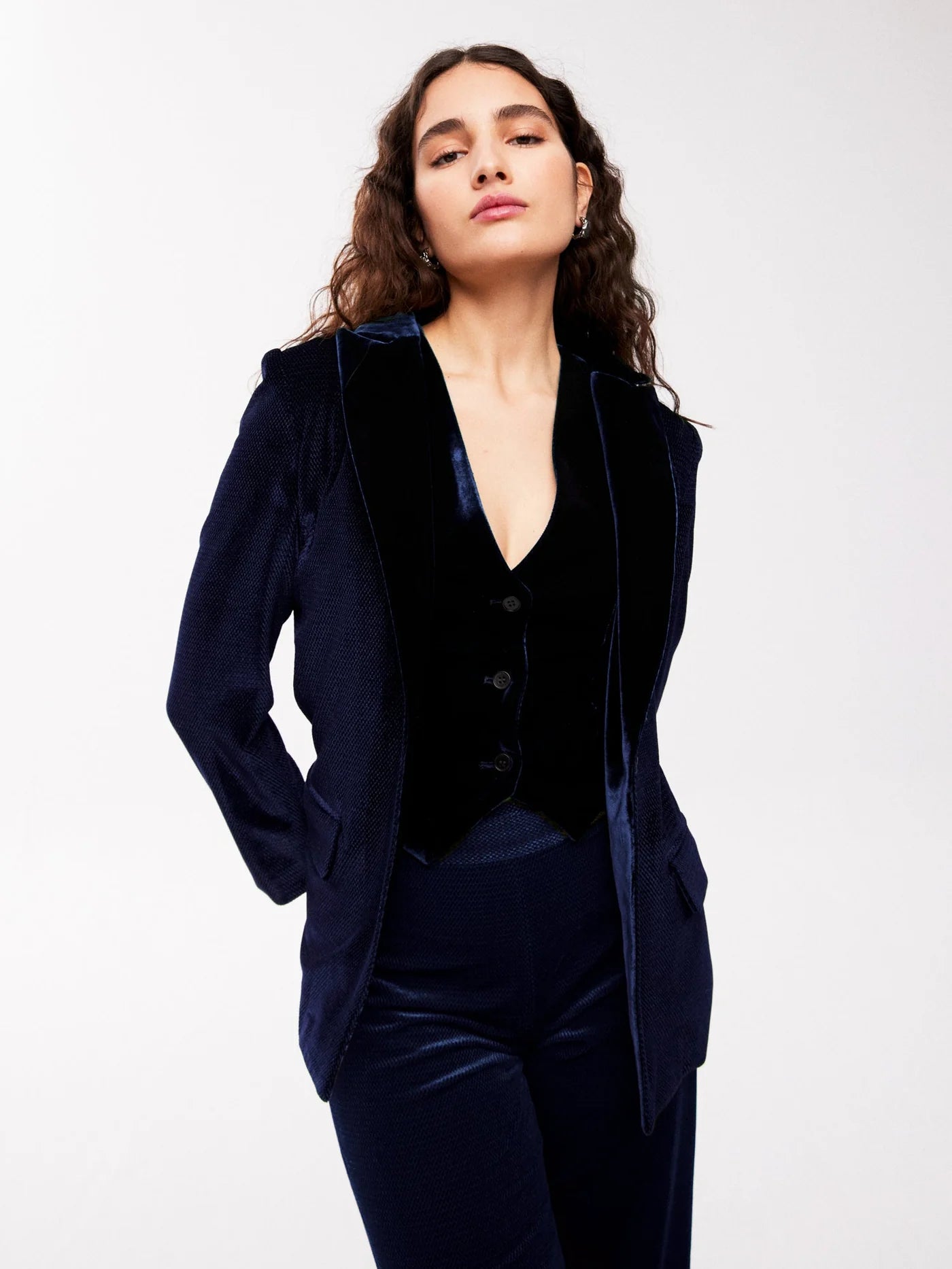 TRAJE MICHAEL BLUE