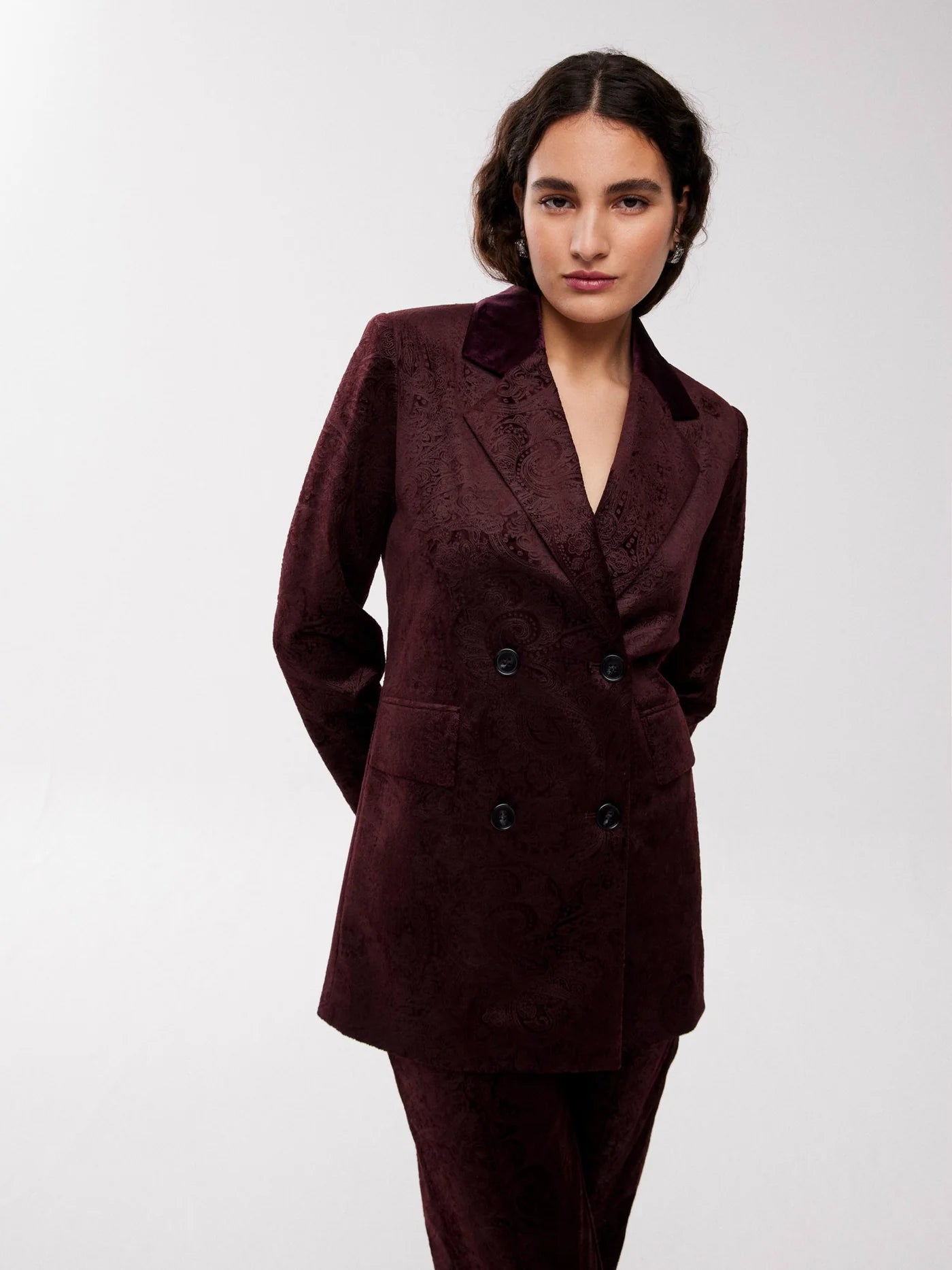 TRAJE NEWMAN PAISLEY