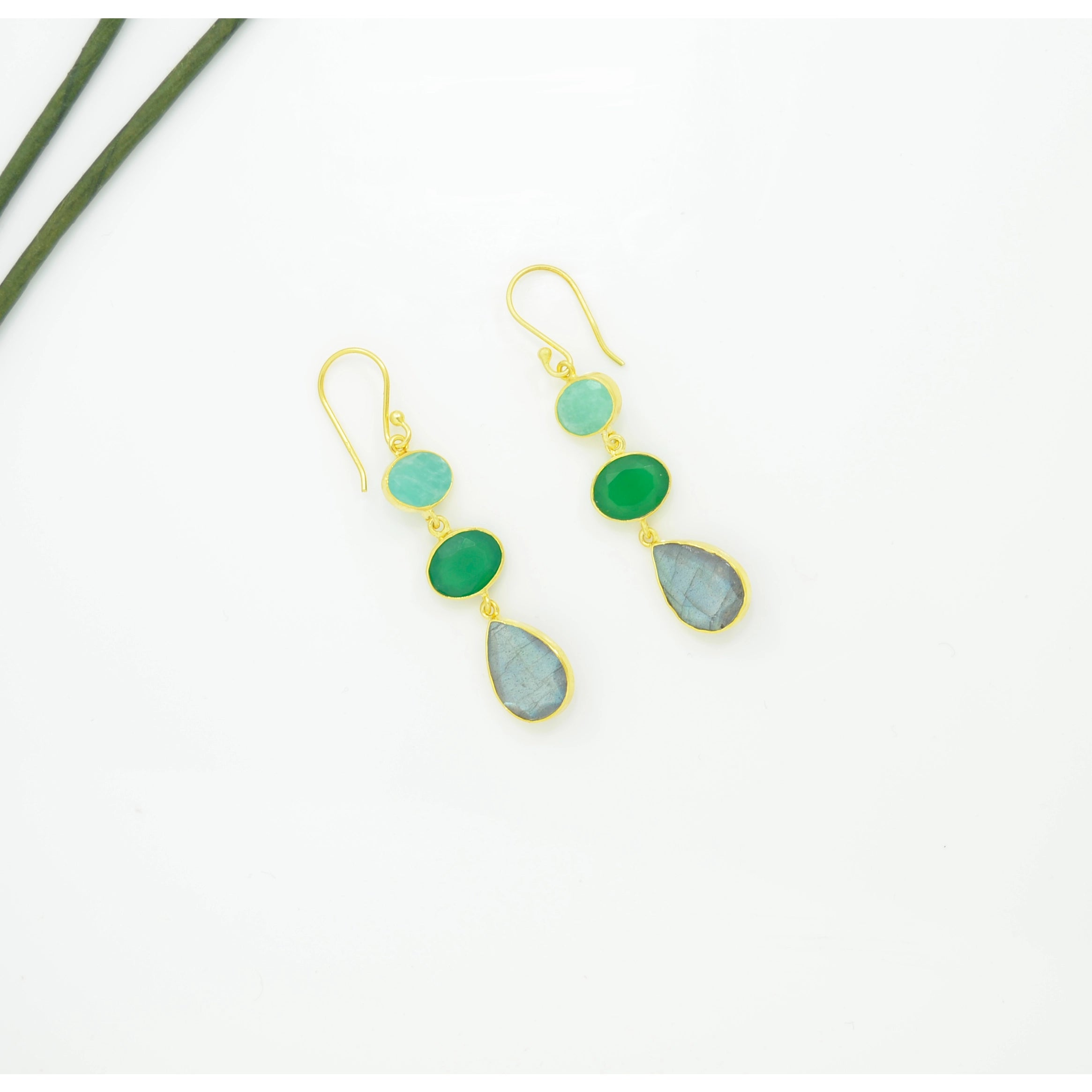 PENDIENTES PETRA